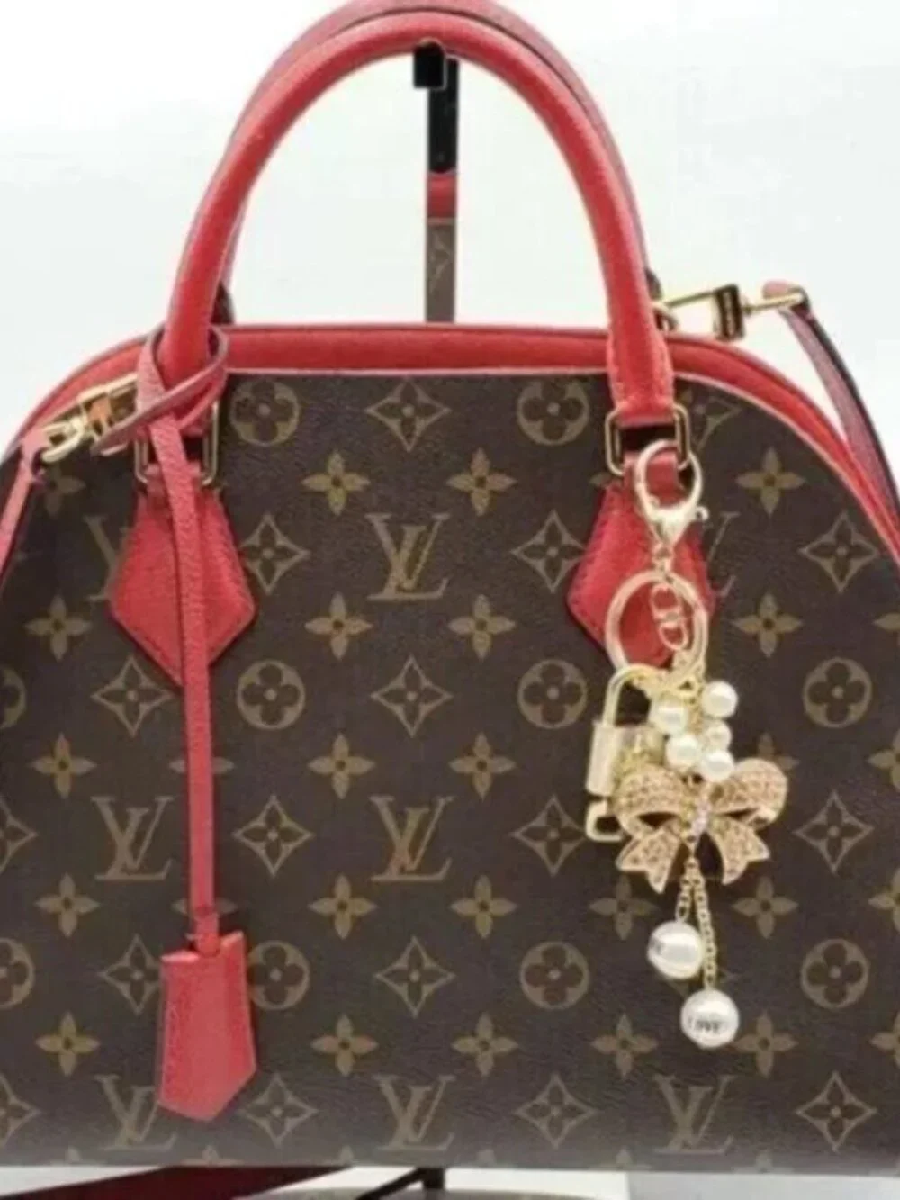 Louis Vuitton Gold Padlock 🔒 Key Set Authentic LV w/ Unbranded Keychain